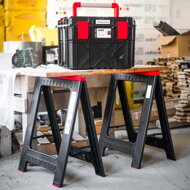 Suport, capră de construcții TITAN, set 2 bucăți, 58x5x79 cm, negru/roșu