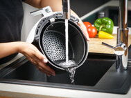 Friteuza cu aer cald albă 9 în 1 cu afișaj tactil 1485 W 3,6 l JR03